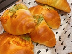 香蒜包-沁屋面包店(人民东路店)