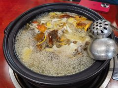 -菌之家·专业纯野生菌火锅·特色炒菌