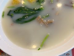 -大脸鸭记鸭血粉丝·小锅米线(水游城店)