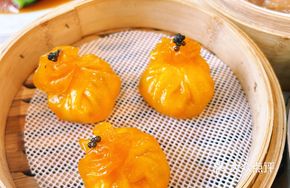 Caviar Lobster Dumplings