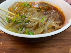 -万记麻辣烫国展总店