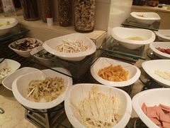 -长安先导国际创新人才交流中心·地中海餐厅·潮汕牛肉火锅·欧陆花园烧烤
