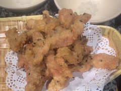 -老牌坊云南鱼豆花火锅(哈西万达店)