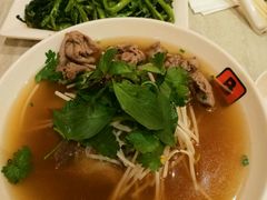 -大食代美食广场(上海中心店)