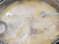 -侠成水上农庄(工业大道店)