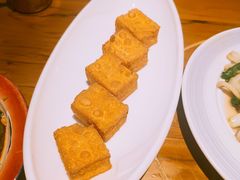 -菌自由丨野生菌火锅特色庭院餐厅(丽江古城店)