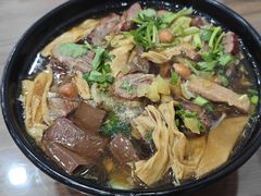 -阿芬卤面(花巷店)