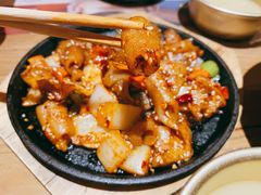 麻辣猪皮-冰川冷面·延边菜·炭烤串(观前店)