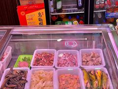 -地锅公社·现炒地锅鸡·地锅鱼·夜宵(罗锦路店)
