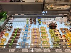 -三色鸽西饼店(黄河路店)