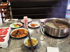 -罗二娘·鲜切牛自助火锅(罗湖东门步行街店)