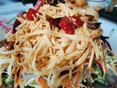 -小柒家第一锹东北菜(城关店)