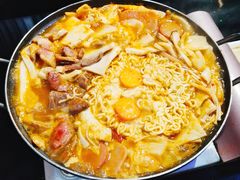 -炙韩料理·部队锅专门店