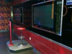 -K歌之王量贩式KTV(洪楼店)