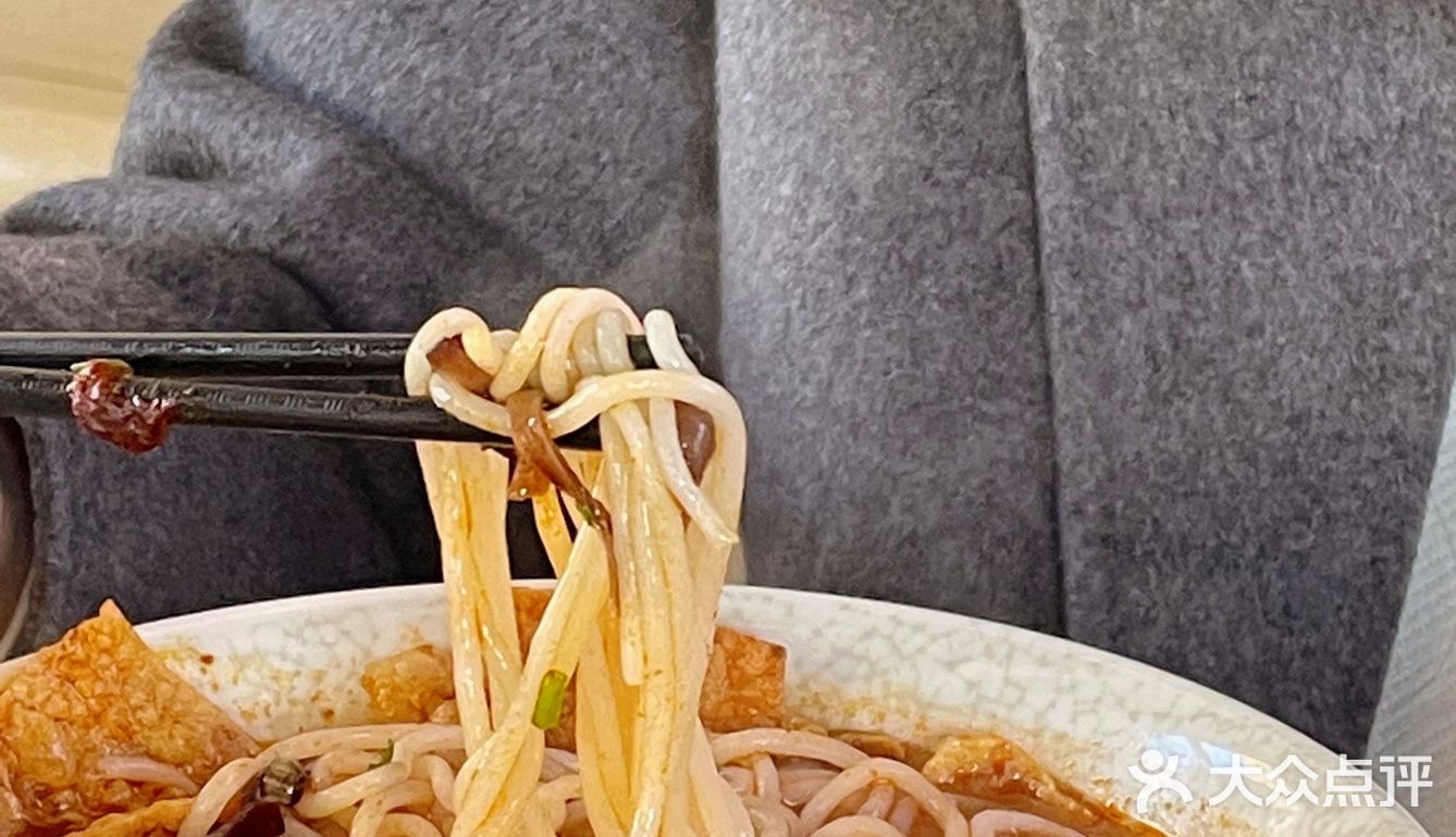 长沙探店/万家丽超爽螺蛳粉 嗜辣者福音🌶