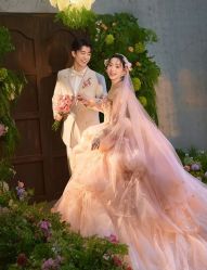 -第一夫人婚纱摄影(南京店)