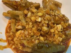 -聚鑫朋酸菜肥肠(文艺路口店)