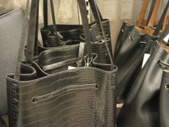 -H&M(来又来时尚购物广场店)