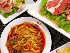 -牛鲜盛齐齐哈尔烤肉(曹路店)
