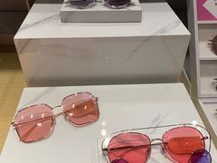-LOHO眼镜(北京朝北大悦城店)