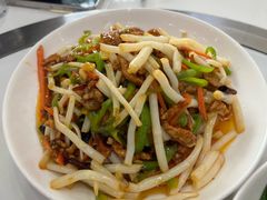 -丹水桥地锅鱼·翘嘴鲌·地方特色全鱼宴(丹江口大坝店)