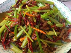 -龙门阵茶屋川菜馆(武康路店)