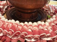 -额尔敦传统涮火锅·烧烤(鑫源山庄店)
