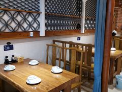 -东来菜馆•手抓海鲜家常菜•海鲜锅贴(鸽子窝店)