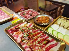 -正宗齐齐哈尔烤肉·齐牛哥鲜切炭火烤肉(杭州总店)