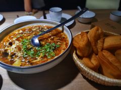 小油条配酸辣汤-味莊·青岛菜(云霄路店)