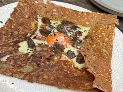 熏肉鸡蛋芝士奶油蘑菇可丽饼-RAC BAR(安福路店)