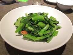 蒜蓉芥兰-汤城小厨•粤菜•靓汤(苏州街店)