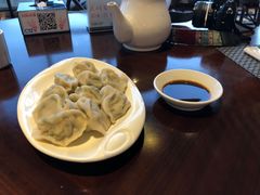 -蜈支洲岛珊瑚酒店临海阁中餐厅