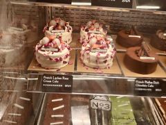 -B&C黄油与面包·THE GARDEN BAKERY概念店(世纪汇店)