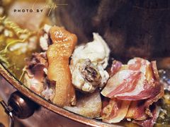 凉山生态铜锅鸡-浮何烤铺(桐梓林店)