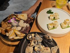 -一朵菌·野生菌探索家火锅(南亚店)