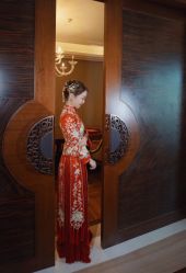 -莫小姐婚纱