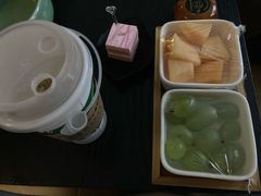 -金色印象·4K影院式足体养生(杨家坪西郊店)