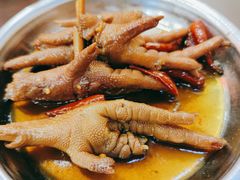 招牌红烧鸡爪-安仙拉面美食(横店镇店)