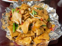 -老瓦房饭店(三苏大道中段店)