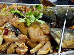 -秦巴石锅鱼
