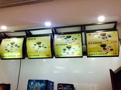 -桥香园云南过桥米线(金马碧鸡店)