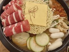 -WOW LUCKY创意韩料(龙阳广场店)