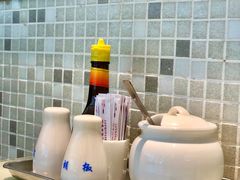-香港新发烧腊茶餐厅(万象店)