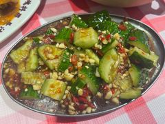 拍黄瓜-马叉虫和妖且闲·长沙大排档(解放西店)