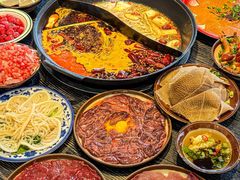 -冯校长老火锅(中联广场店)