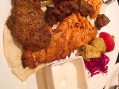 -Efes Turkish & Mediterranean Cuisine 艾菲斯餐厅(陆家嘴店)