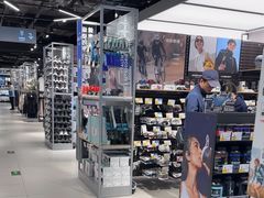 -迪卡侬(环球港店)