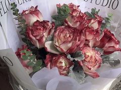 -亭亭鲜花店(中山北路店)