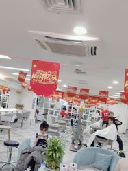 -米娜护肤造型